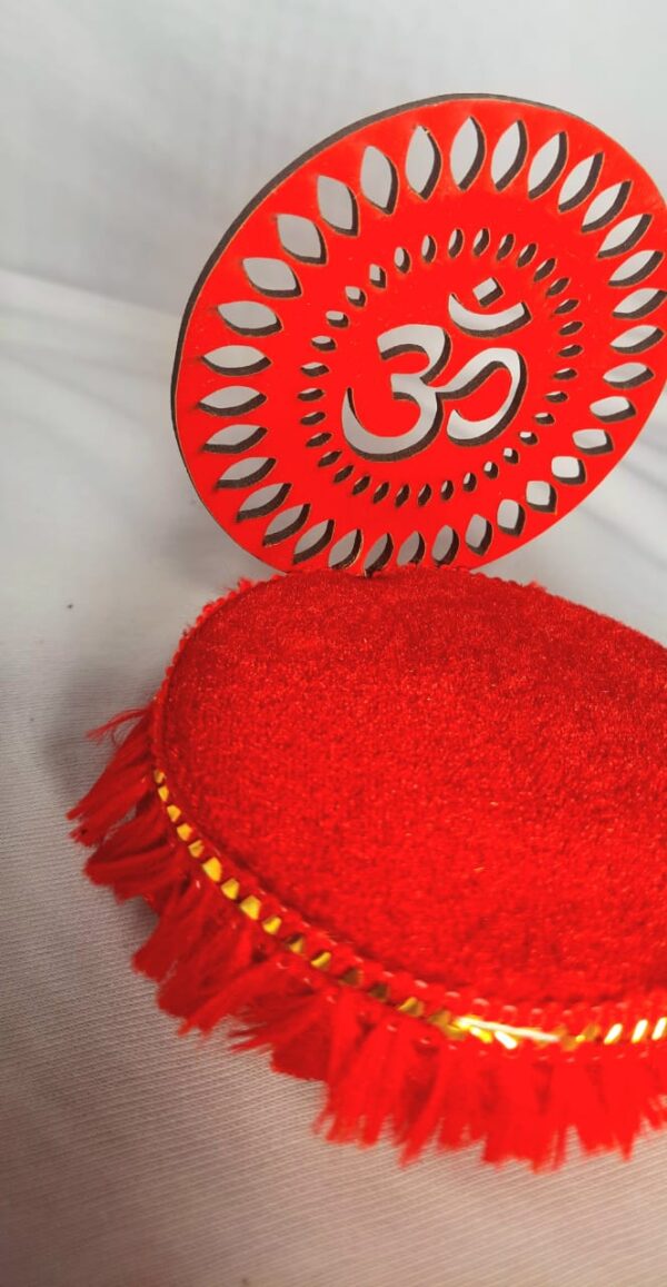 Velvet Pooja Aasan with Acrylic "ॐ" Backrest (Red Round Base) - Image 2