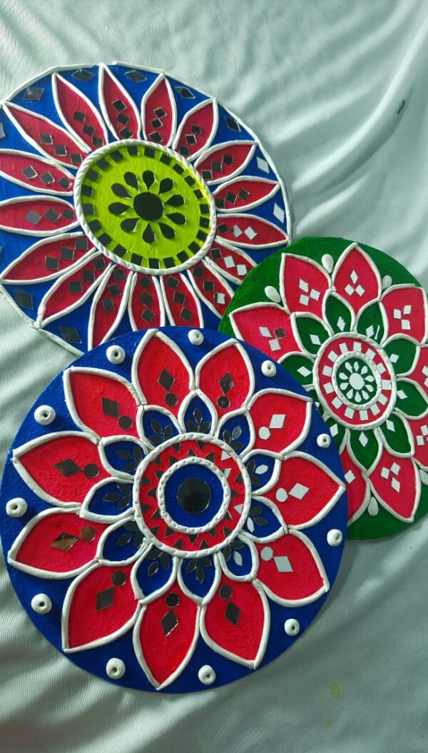 Handcrafted Rangoli-Inspired Decorative Wall Plates (Set of 3)