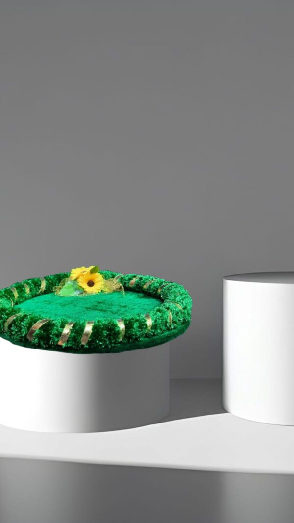 Green Velvet Mehendi Thali with Floral Décor