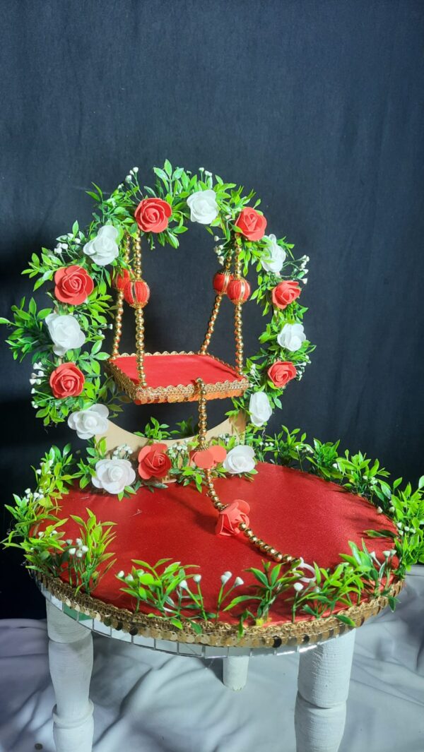 Floral Ring Kanha Jhoola - Image 4