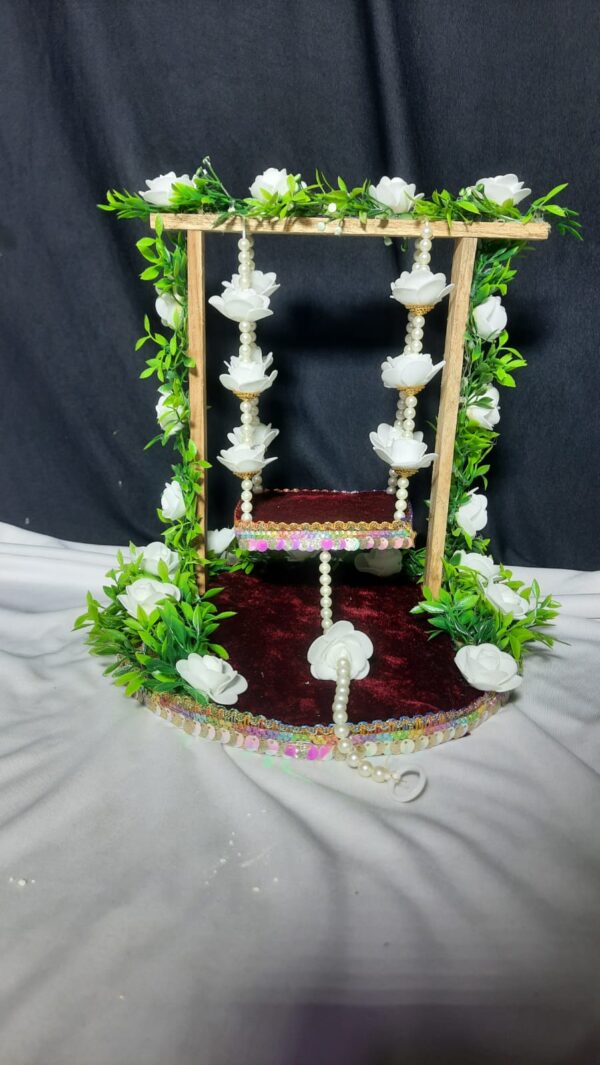 White Blossom Double-Tier Kanha Jhoola - Image 2