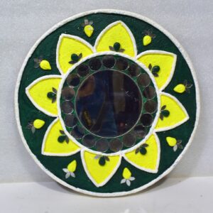 Artistic Wall Hanging – A Blend of Craft and Creativity