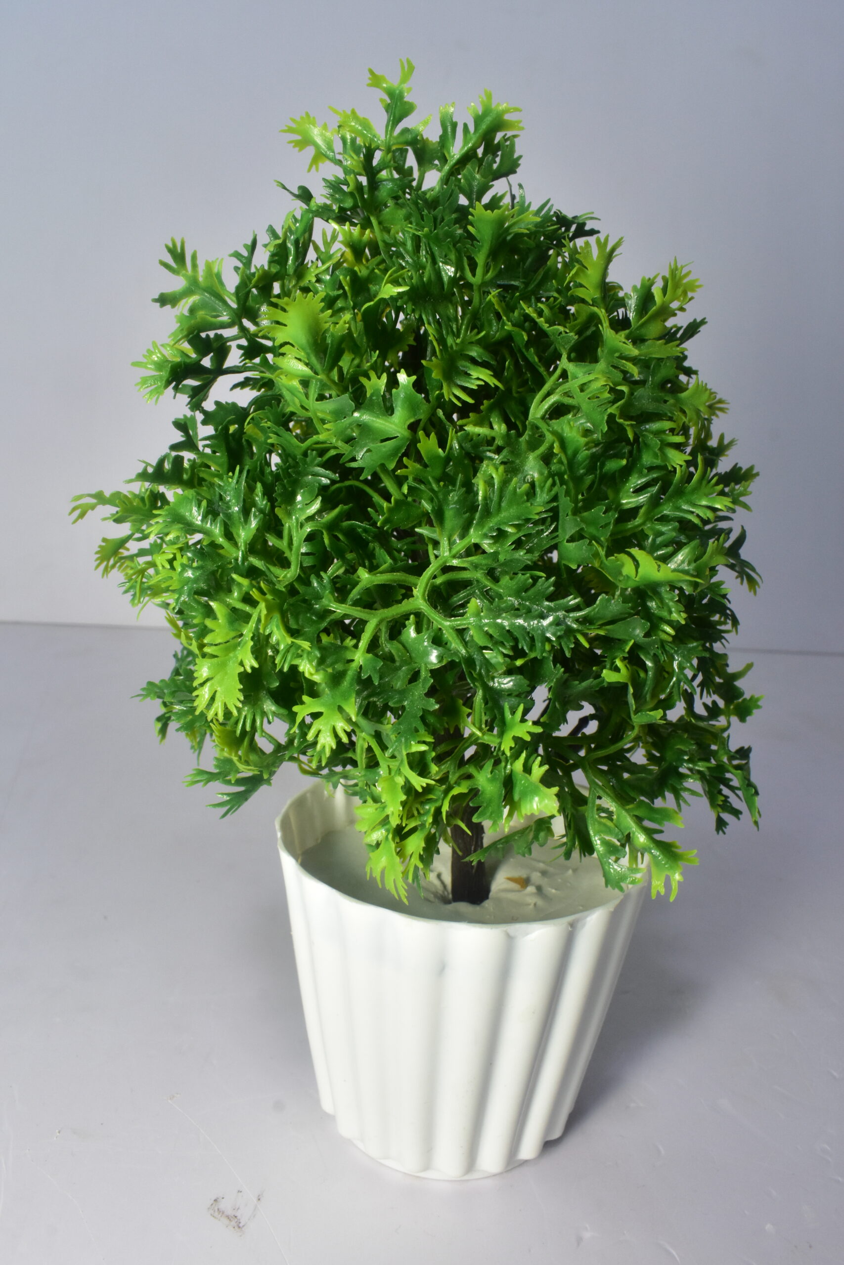 Elegant Artificial Green Plant for Modern Home Decor - Image 3