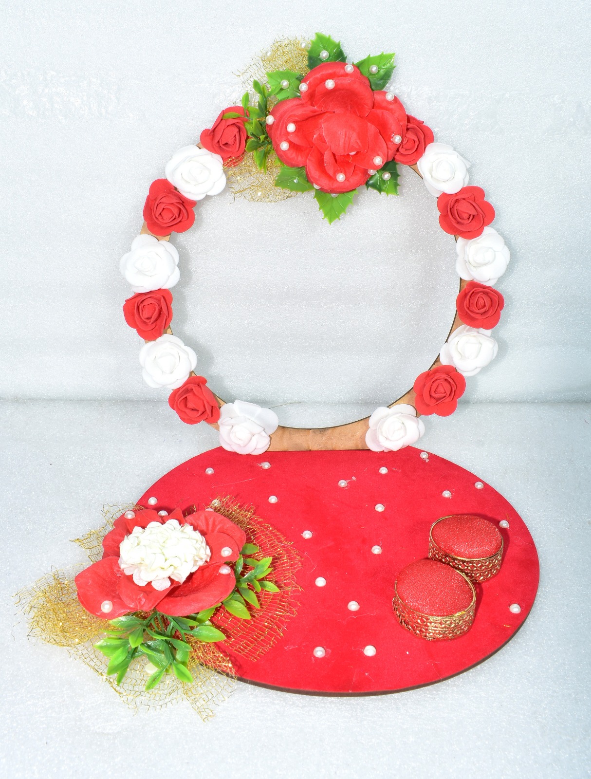 Royal Red & White Floral Ring Platter – Timeless Elegance for Your Special Day