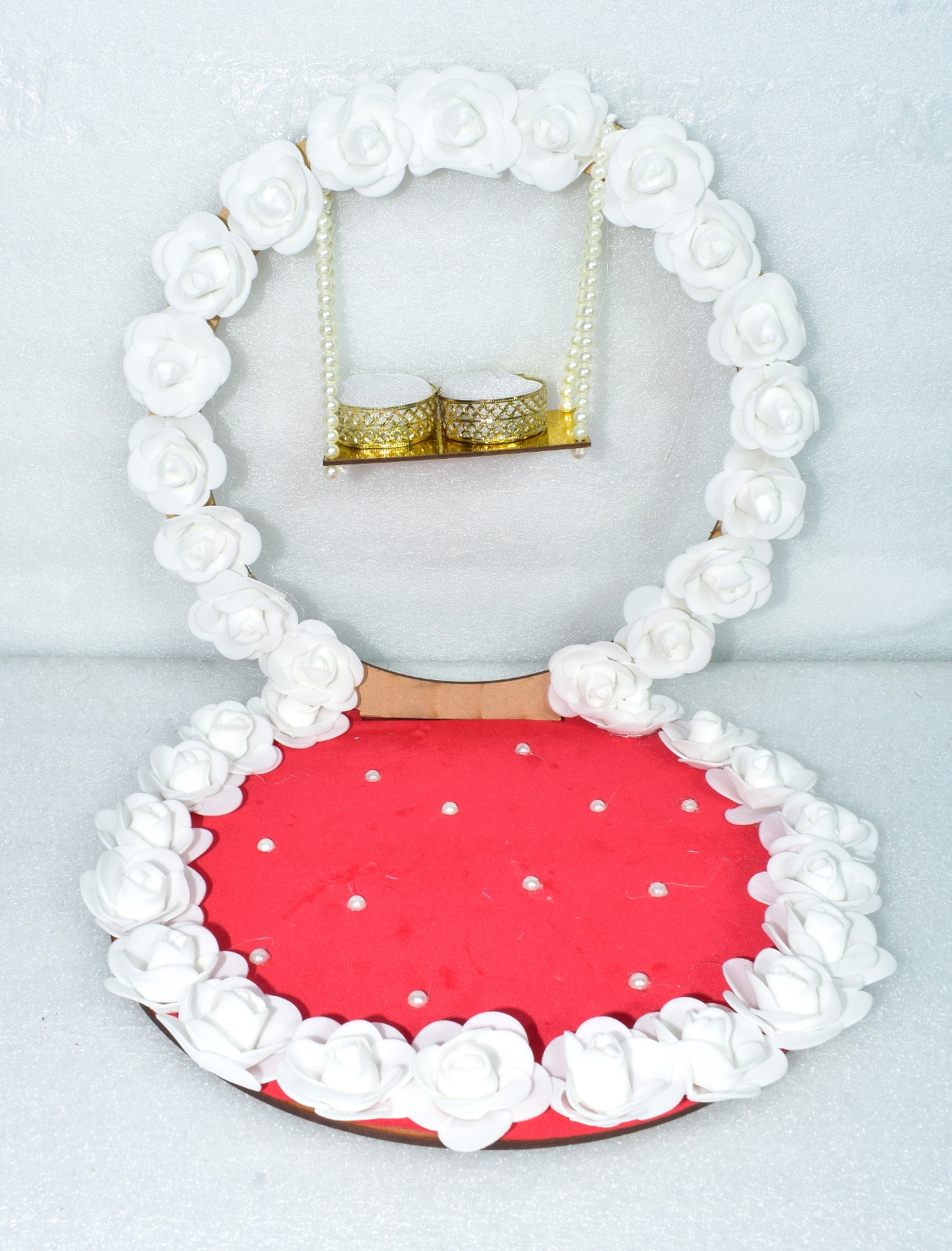 Elegant White Rose Ring Ceremony Platter – Timeless Luxury for Your Special Day