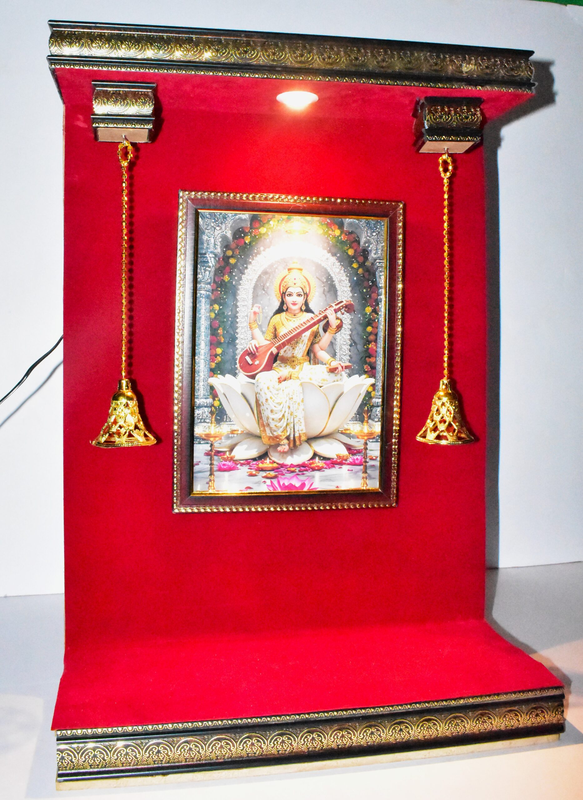 Divine Grace & Artistic Beauty – Elegant Maa Saraswati Mandir Aasan - Image 3
